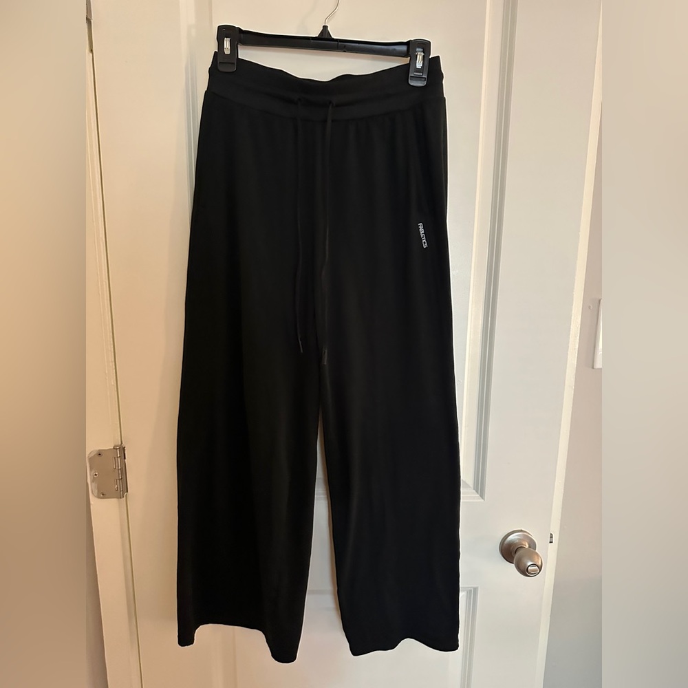 Fabletics Flowy Sweatpants